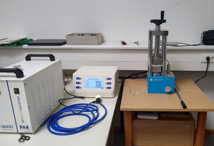 hotpress - enlarged view