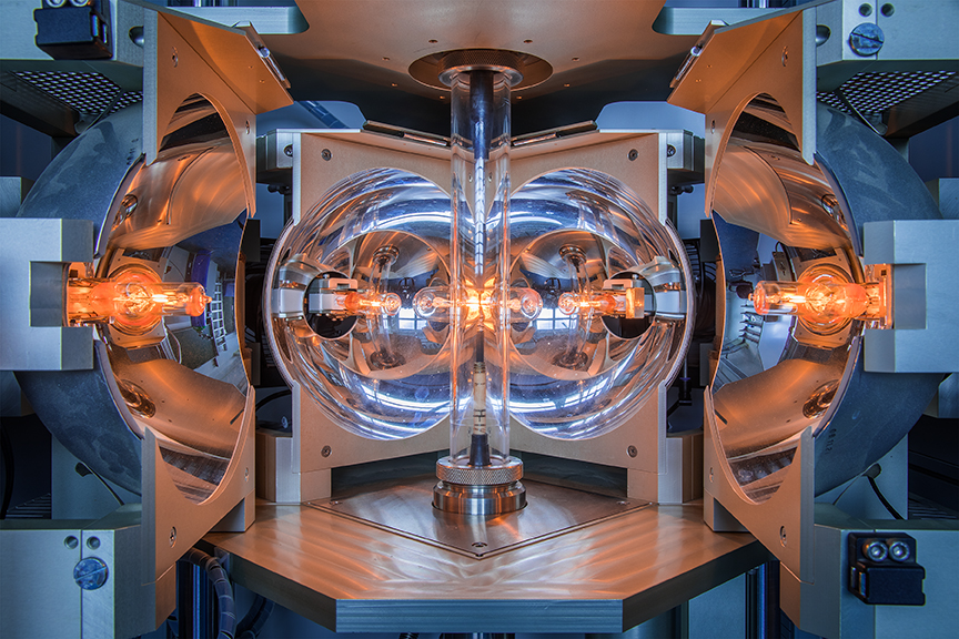 Bild aus dem Quantum Material Core Lab (Kristallwachstumslabor) - vergrerte Ansicht