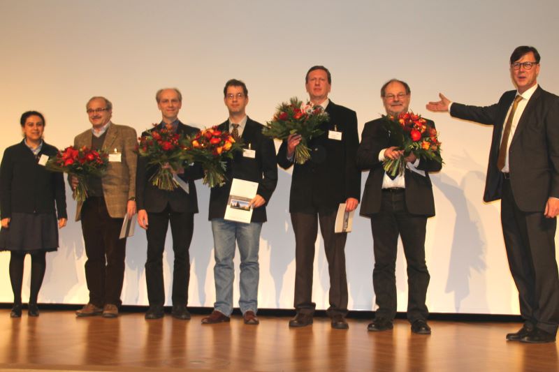 Der Innovation Award des Freundeskreises des HZB ging an ein Team des DESY, Hamburg